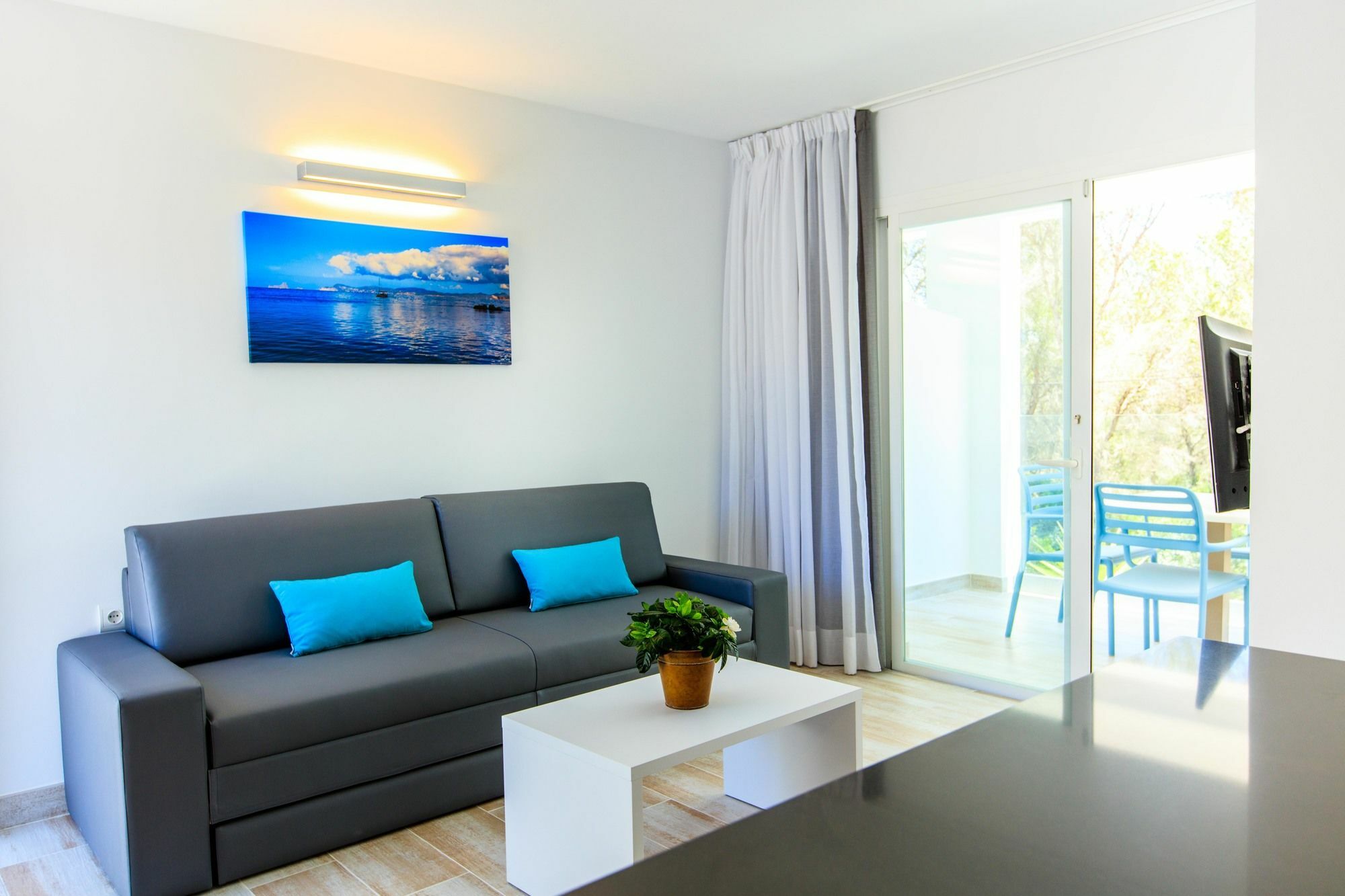 Pinos Playa Suites Playa Migjorn Exterior photo